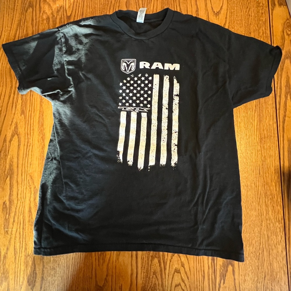 Ram trucks black tee shirt. Unisex size large.